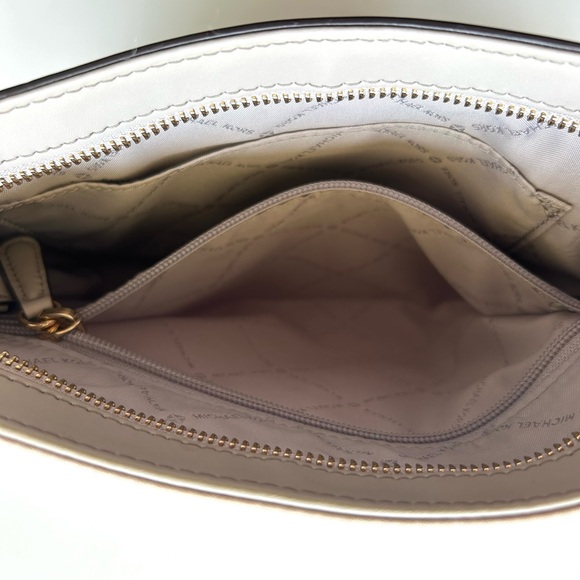 Michael Kors Connie Crossbody Nylon & Leather Beige Bag / Purse - Picture 7 of 14